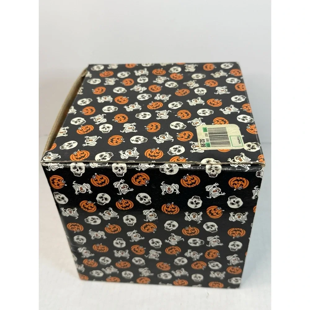 The Unbranded Brand this halloween